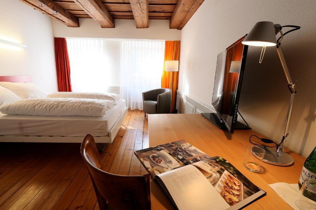Hotel Roter Ochsen Soleure Chambre photo